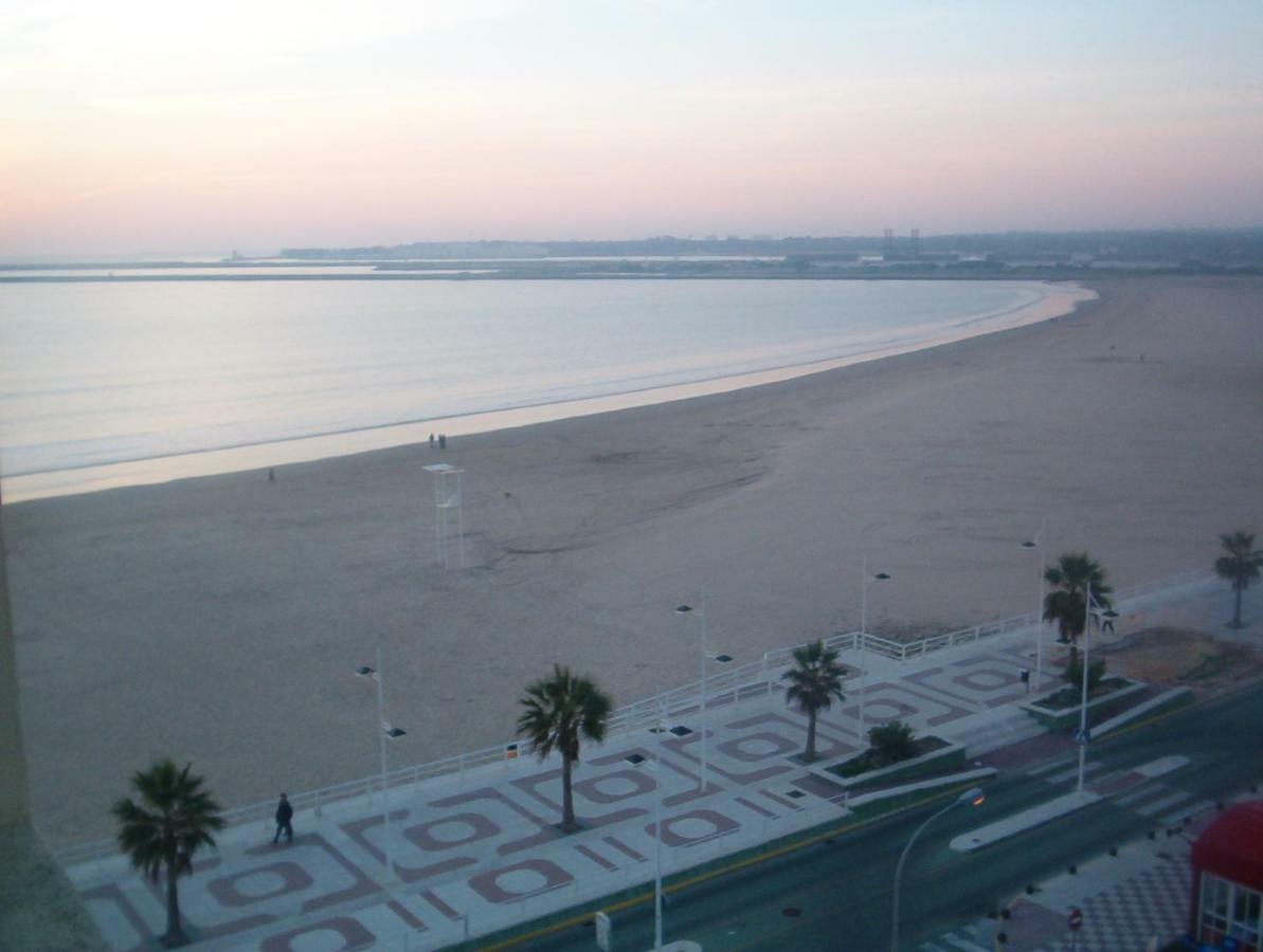 Apartamento Valdelagrana El Puerto de Santa Maria Exterior photo